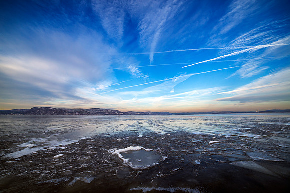 Frozen Hudson River